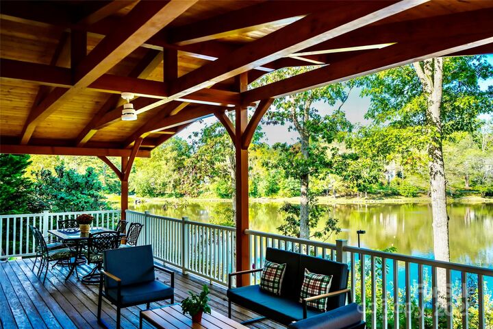 Property Photo:  211 Rhododendron Avenue  NC 28711 