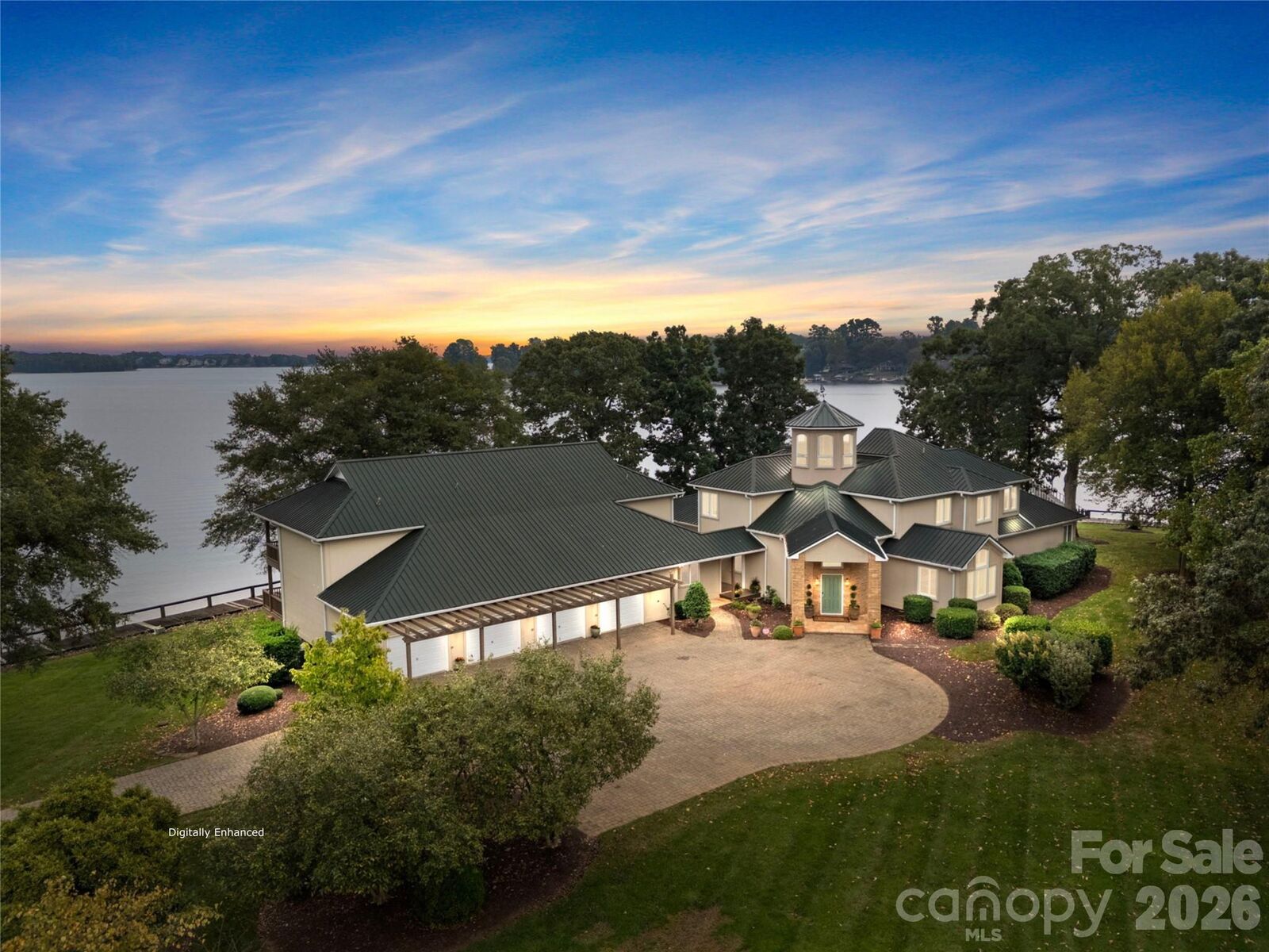 Property Photo: 1890 Yacht Club Drive NC 28037