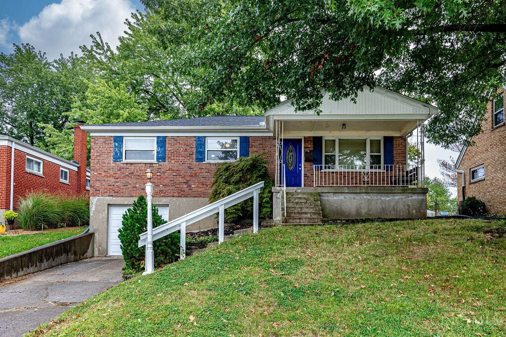 Property Photo:  774 Ivyhill Drive  OH 45238 