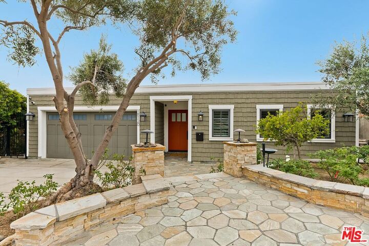 Property Photo:  18120 Wakecrest Dr  CA 90265 