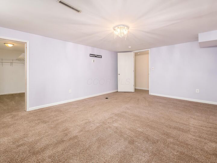 Property Photo: 228 Jones SW Avenue OH 43062