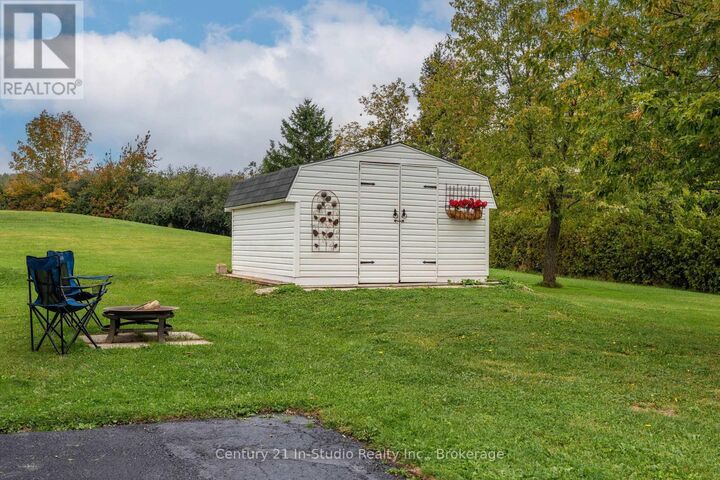 Photo de la propriété:  618134 Grey 18 Road  ON N4K 5W4 