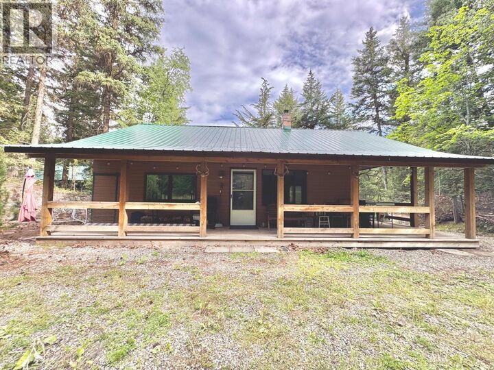 6453 Pinaus Lake Road  Falkland BC V0E 1W0 photo