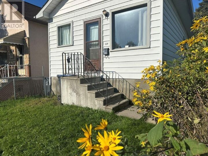 Property Photo:  129 Robertson Street  ON P7C 2N6 