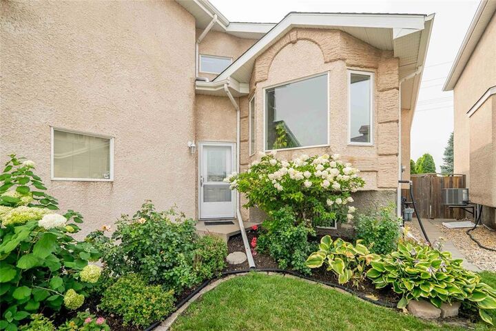 Photo de la propriété:  78 Gateside Way  MB R2V 4W8 