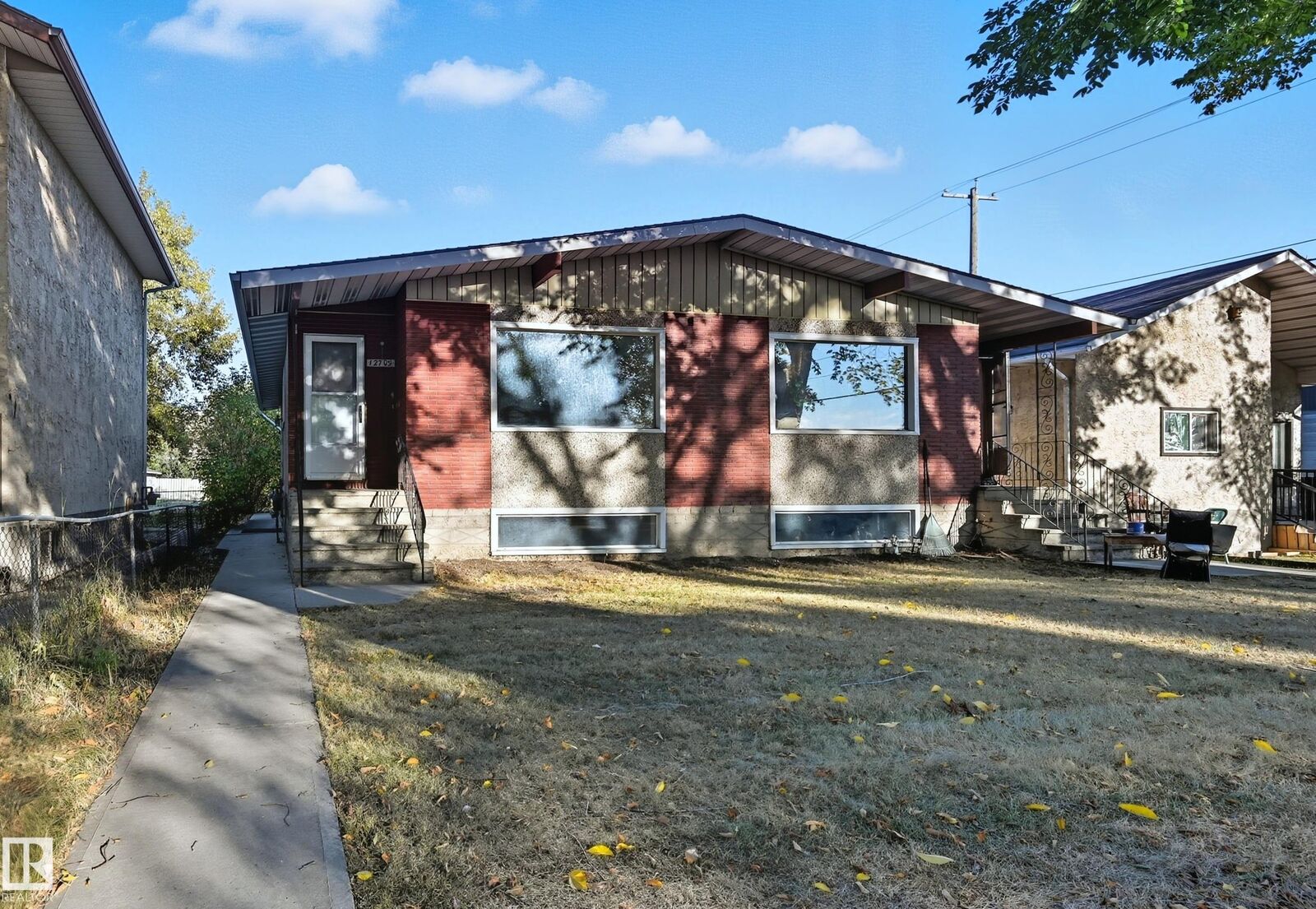 Property Photo:  12707 12709 122 Street NW  AB T5E 0L3 