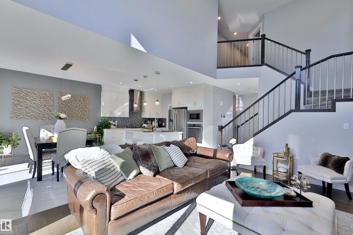 Property Photo:  3713 46 Avenue  AB T4X 2W4 