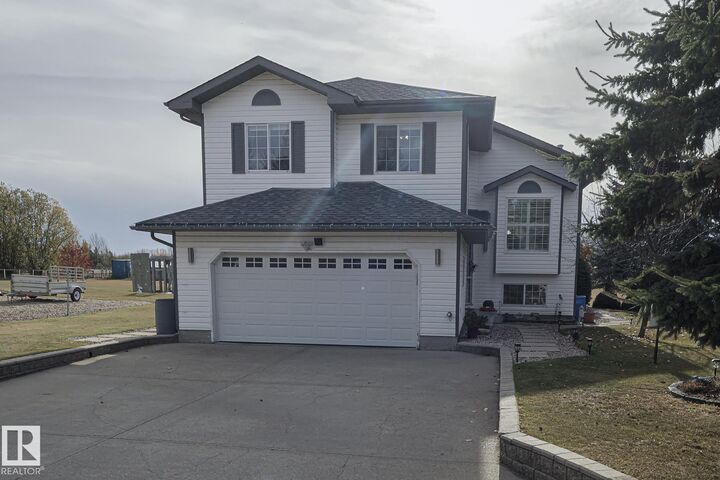 Property Photo:  56220 Rge Road 230 38  AB T0A 1N0 