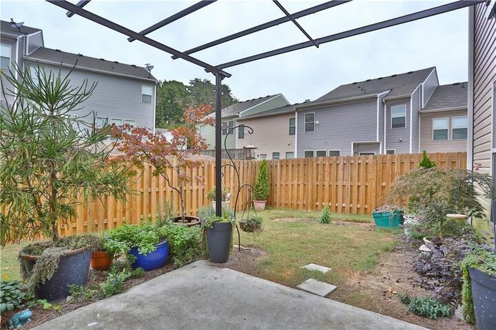 Property Photo: 1311 Brookmere Way GA 30040