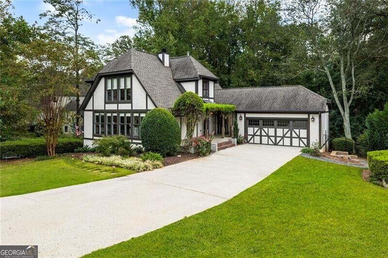 Property Photo:  4070 W Cooper Lake Drive SE  GA 30082 