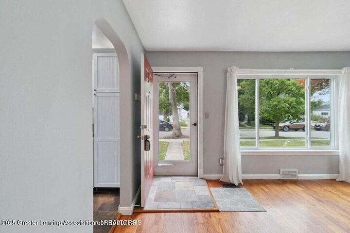 Property Photo:  1919 Clifton Avenue  MI 48910 