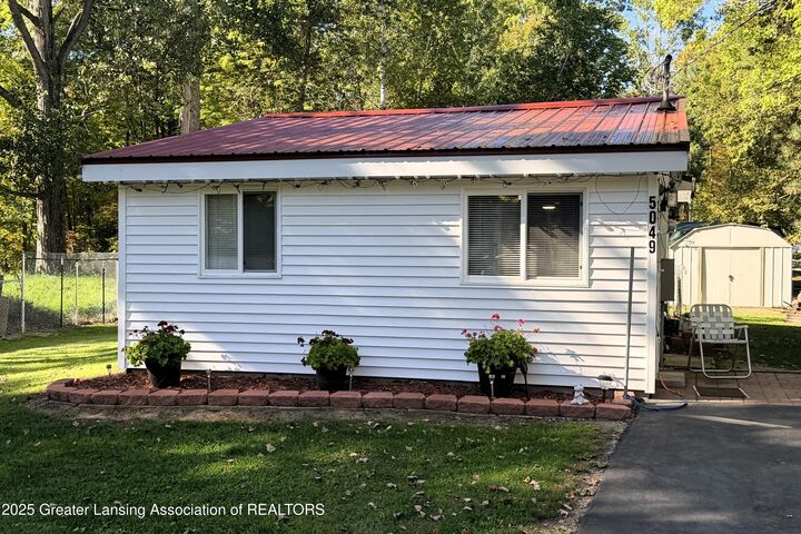 5049 Wedgewood Drive  Harrison MI 48625 photo