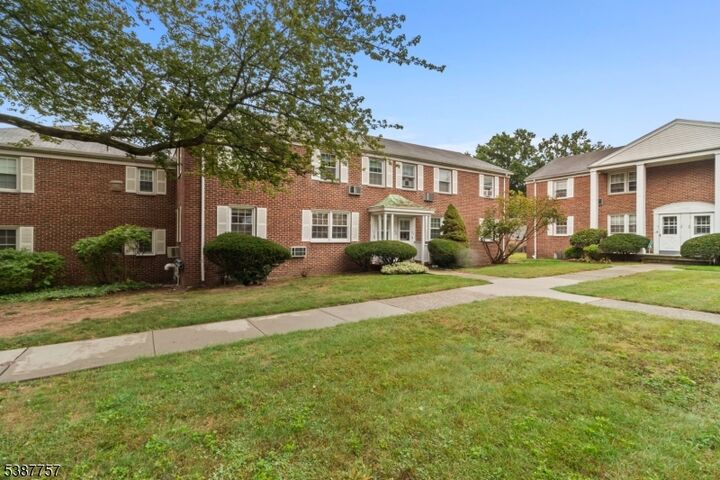 Property Photo:  445 Morris Ave 7  NJ 07081 
