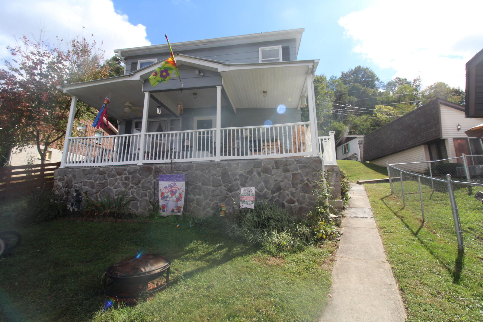 Property Photo:  214 Cedar Ave  WV 25951 
