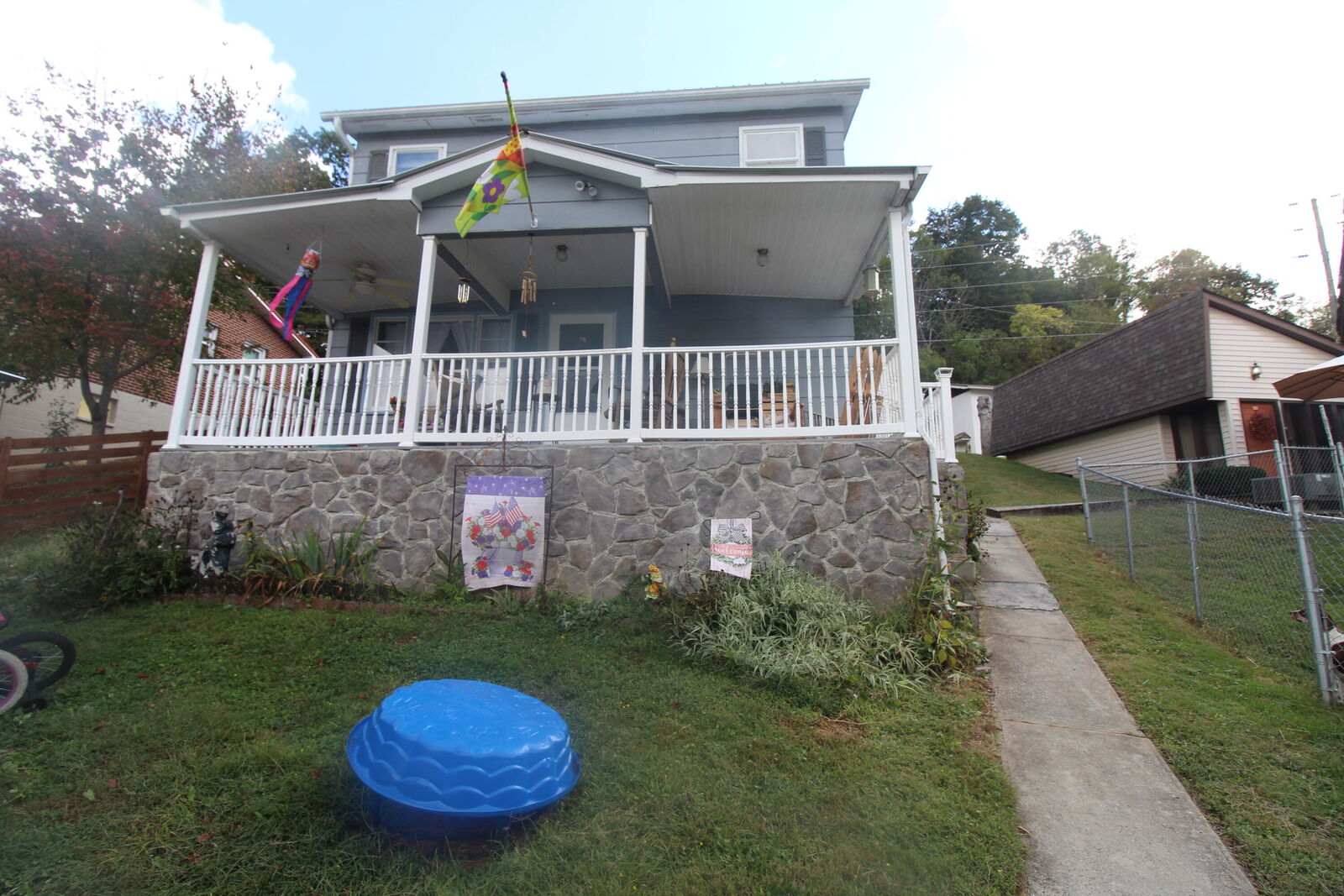 Property Photo:  214 Cedar Ave  WV 25951 