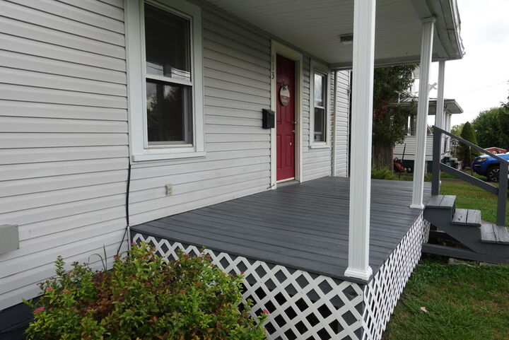 Property Photo: 113 Bibb Ave WV 25801