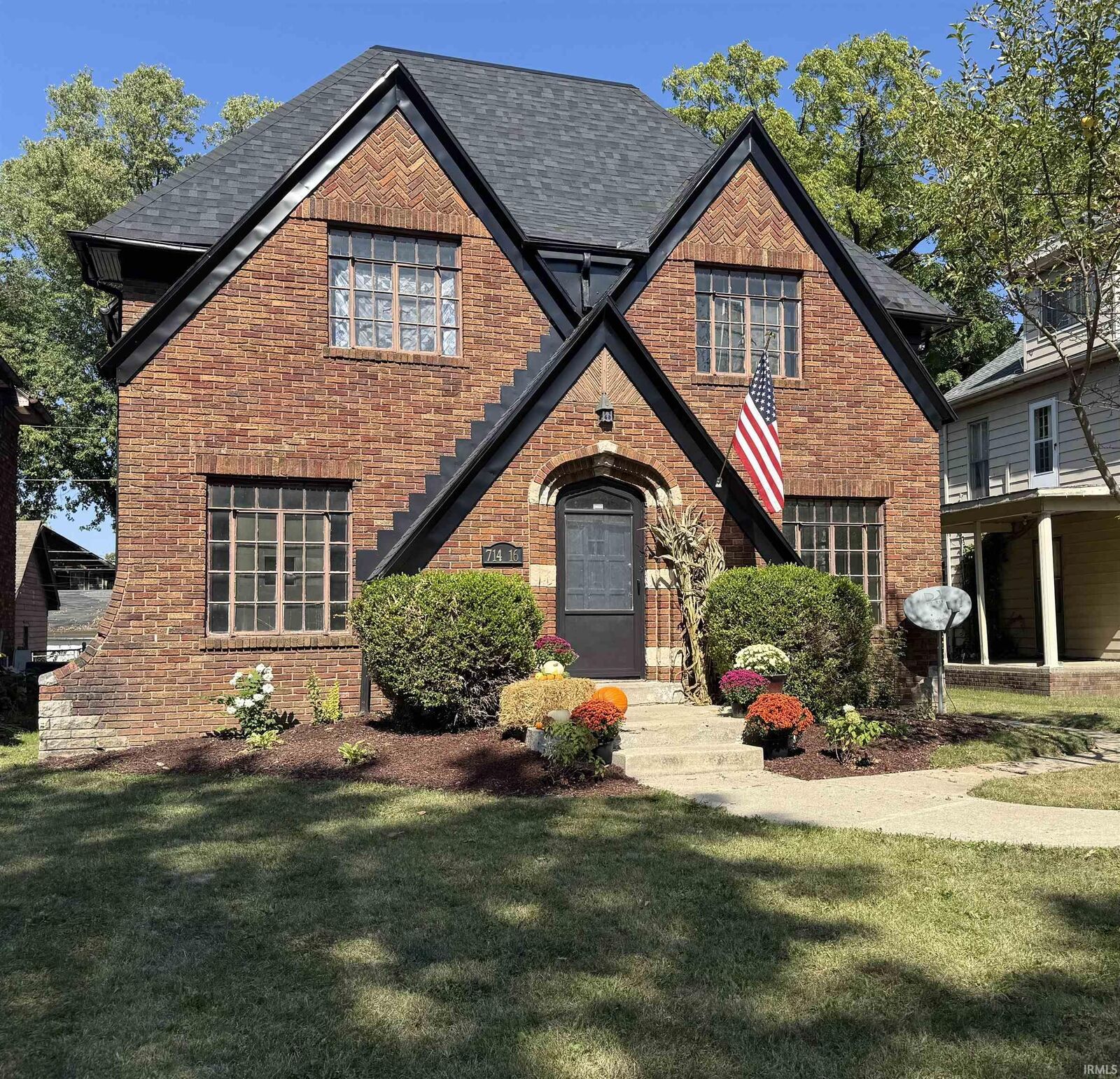 Property Photo:  714 W Packard Avenue 714/716  IN 46807-1852 