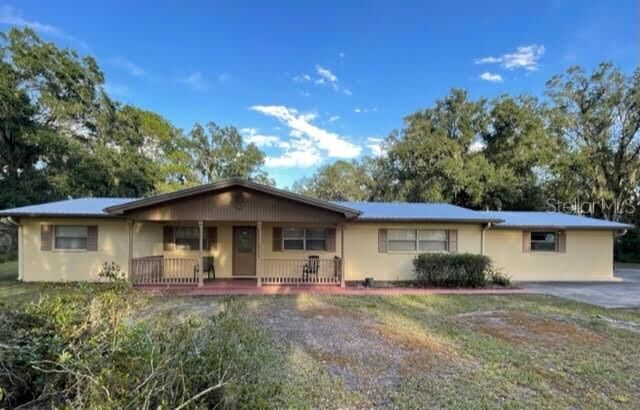 Property Photo:  5215 Greenfield Road  FL 33810 
