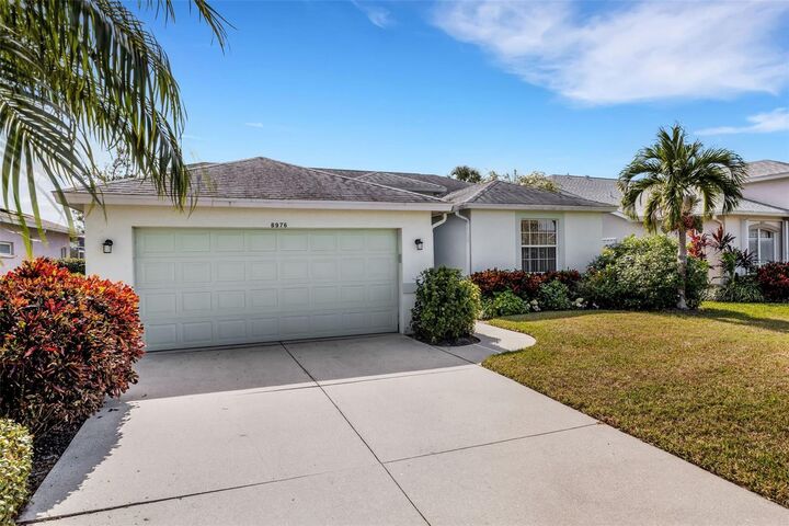 Property Photo:  8976 Whitemarsh Avenue  FL 34238 
