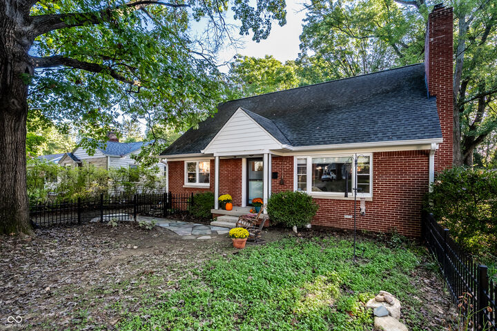 Property Photo:  5507 N Primrose Avenue  IN 46220 