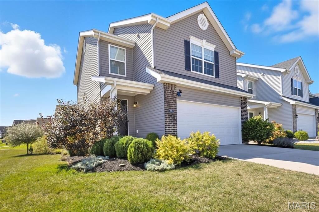 Property Photo: 513 Palisades Drive MO 63301