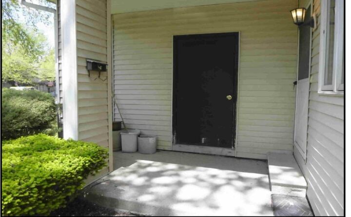 Property Photo:  1920 Moore Avenue  IL 60433 