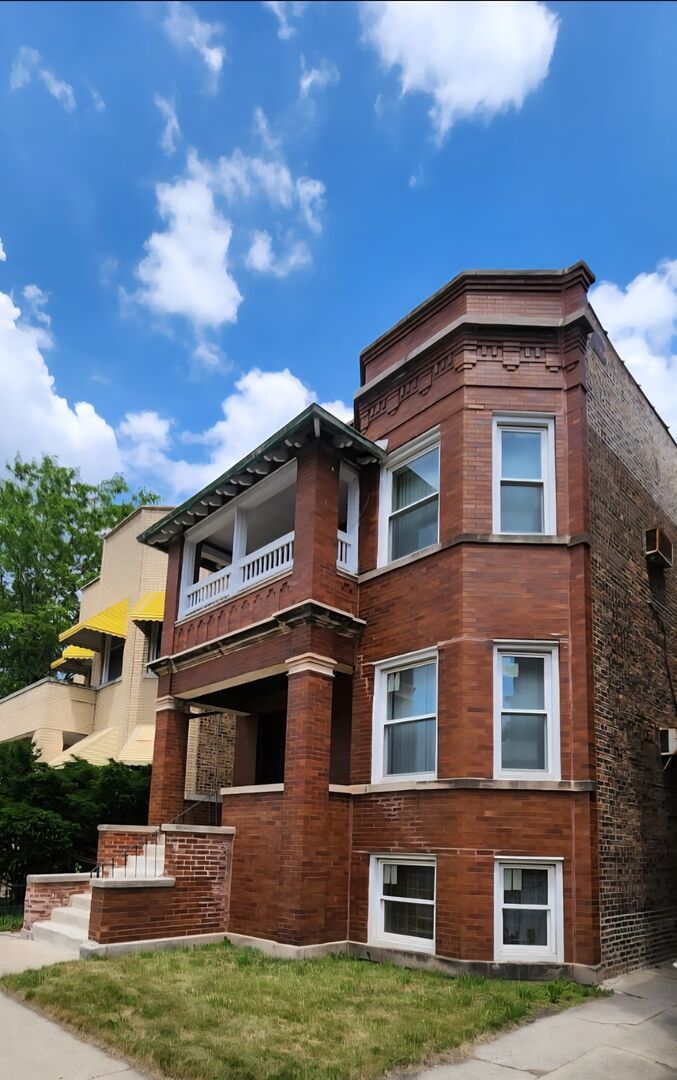 Property Photo:  6111 S Vernon Avenue  IL 60637 