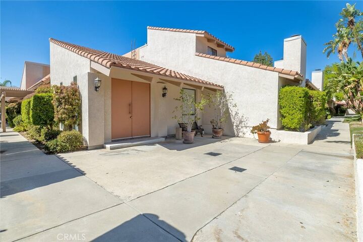 Property Photo: 10444 Canoga CA 91311