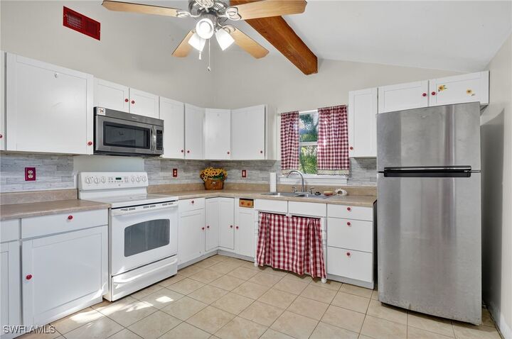 Property Photo: 245 Hubbard Avenue FL 33917