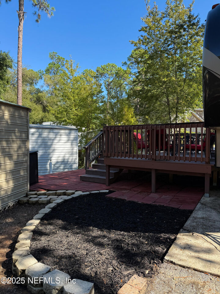 Property Photo:  25129 NE 143rd Lot 479 Lane  FL 32134 