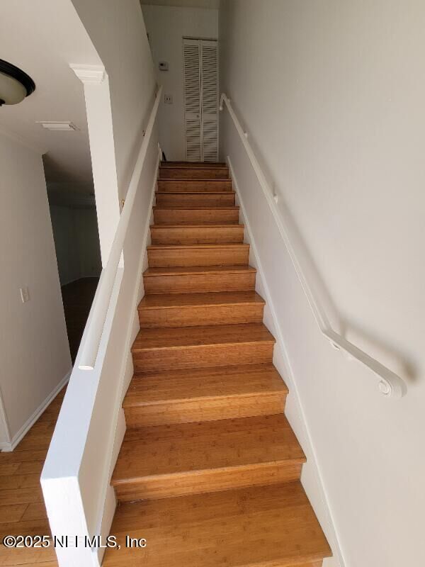 Property Photo: 3801 Crown Point Road 2072 FL 32257