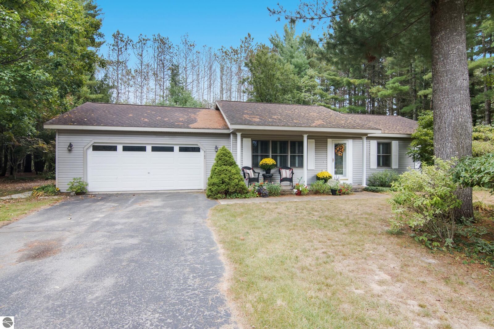 Property Photo: 9103 Evergreen Drive MI 49684