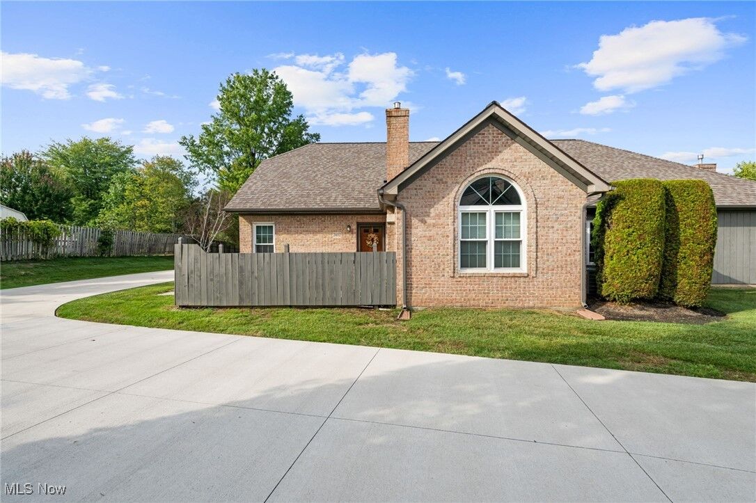 Property Photo:  8050 Harbor Creek Drive 2402  OH 44060 