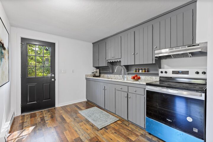 Property Photo:  65 Kingsbury Drive  NH 03851 