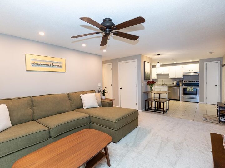 1708 White Cedar Boulevard  Portsmouth NH 03801 photo