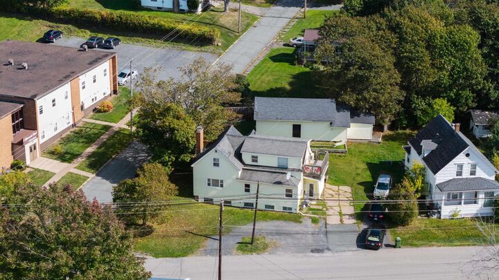 Property Photo:  90 High Street  NS B0K 1X1 