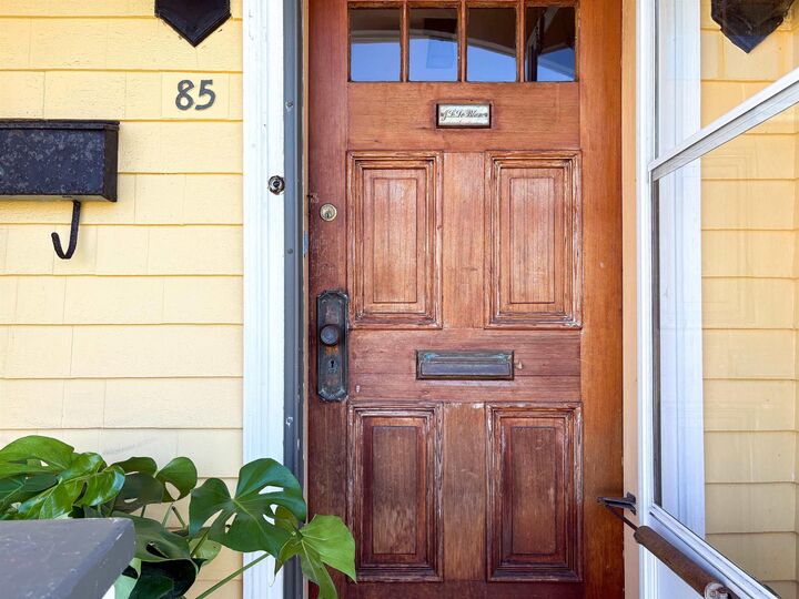 Property Photo:  85 Cliff Street  NS B5A 3J7 