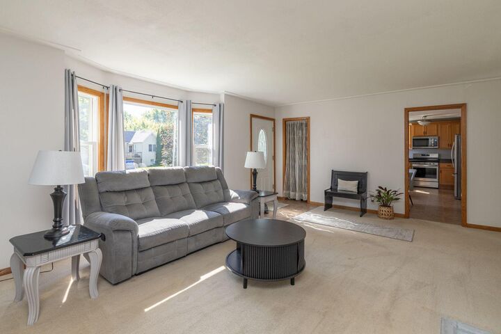 Property Photo:  2547 14th Avenue E  MN 55109 