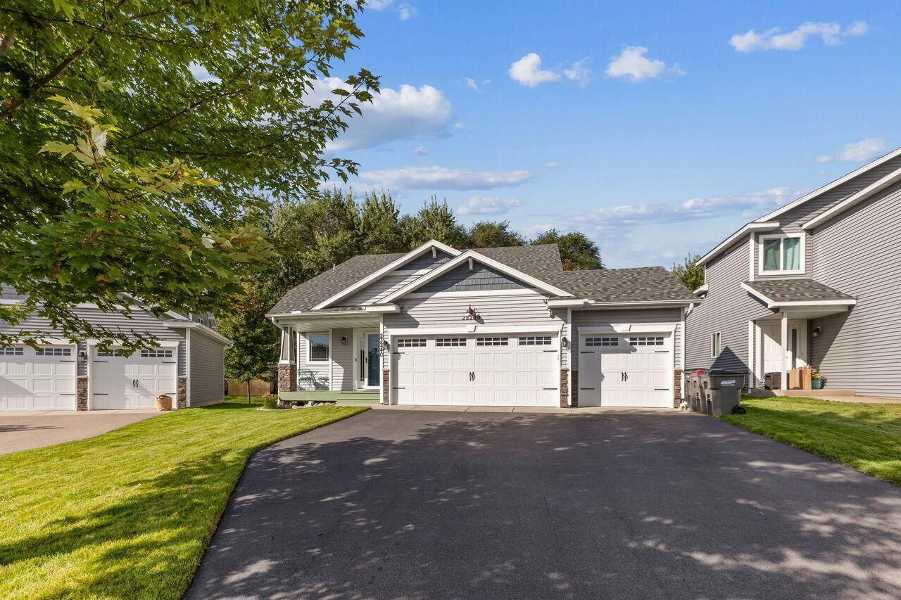 Property Photo:  23240 Vintage Street NW  MN 55070 