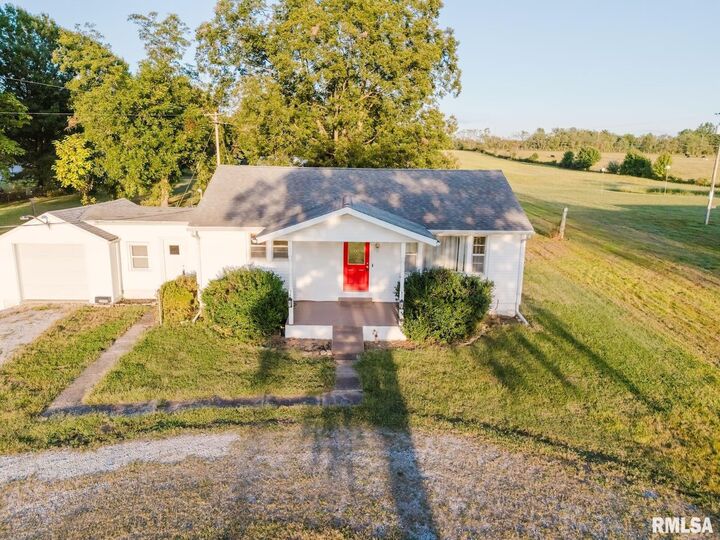 Property Photo:  16830 Route 37 Highway  IL 62951 