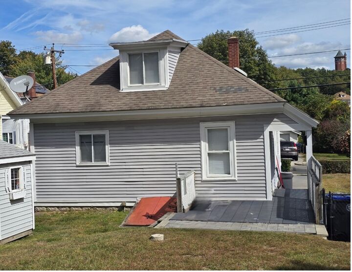 Property Photo:  28 Elm  MA 01844 