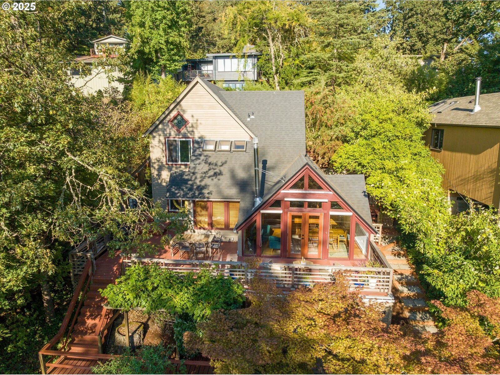 Property Photo:  2855 Spring Blvd  OR 97403 