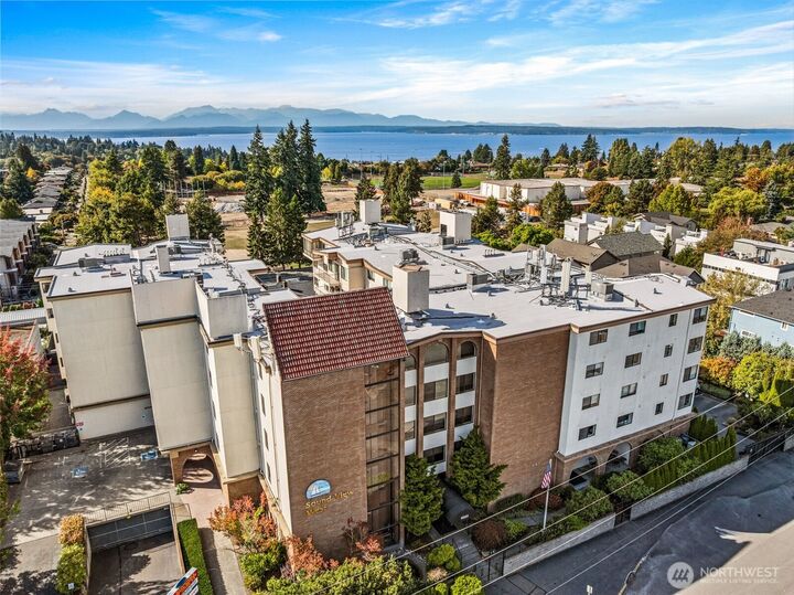 Property Photo:  9023  Mary Avenue NW 401  WA 98117 