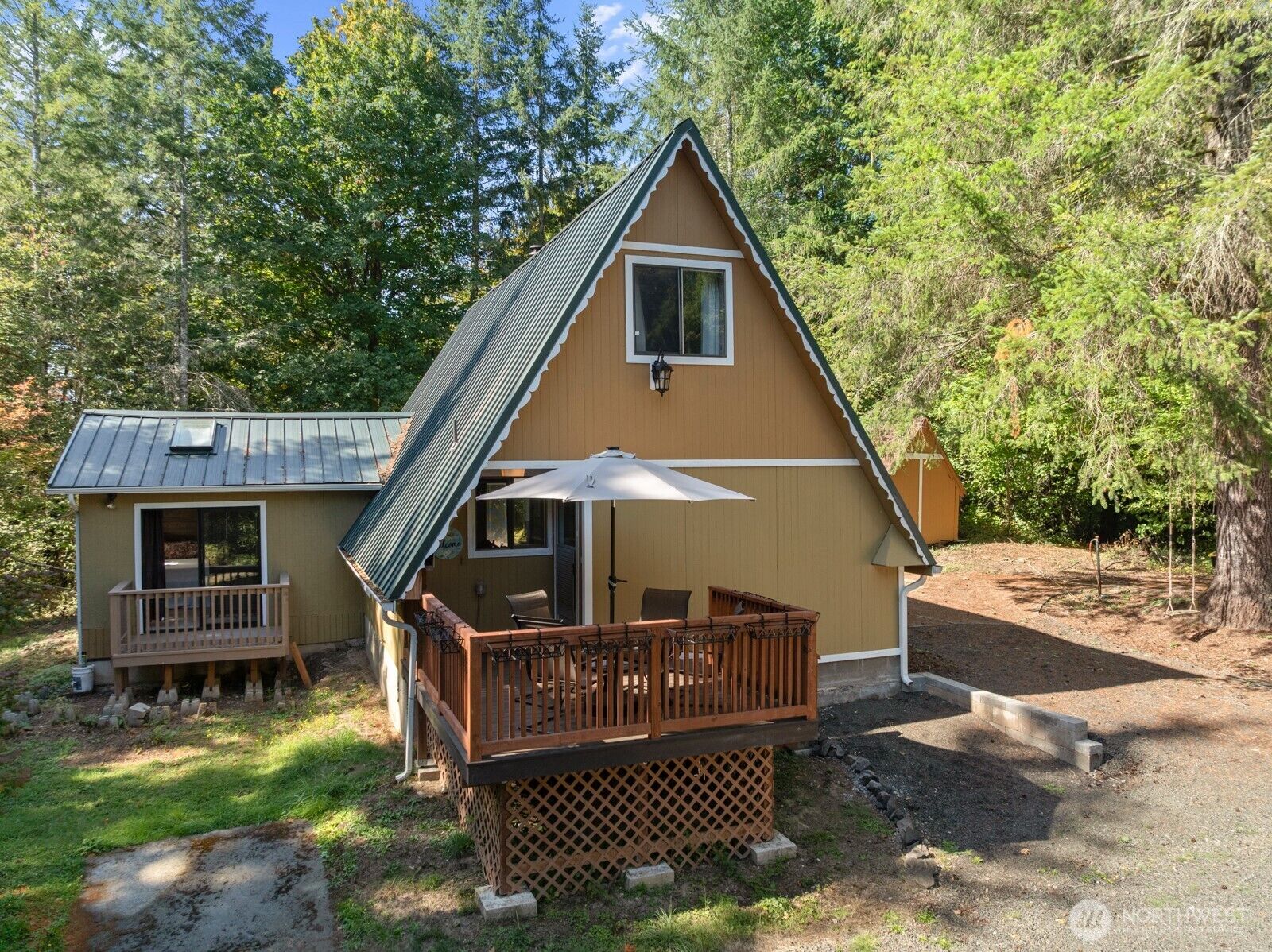 Property Photo:  691 SE Picadilly Drive  WA 98584 