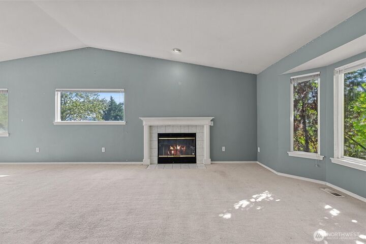 Property Photo:  2320 NE 102nd Street  WA 98125 