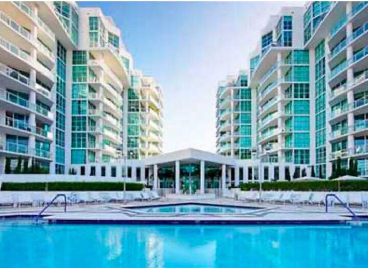 Property Photo:  3131 NE 188th Street 2-705  FL 33180 