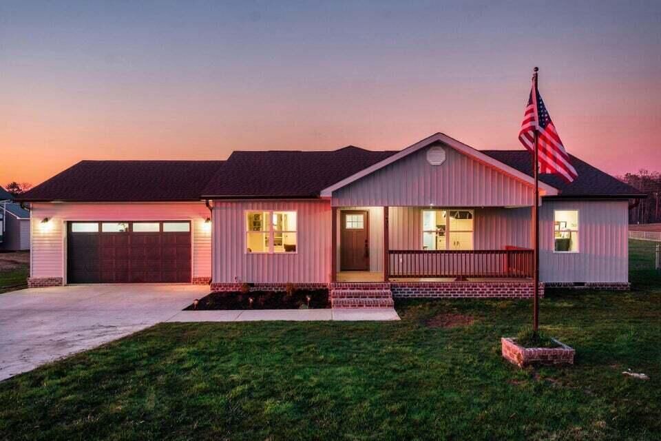 Property Photo:  2426 Old York Highway  TN 37327 