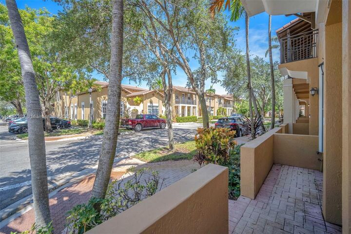 Property Photo: 14634 SW 5th St 1-5 FL 33027