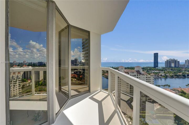 Property Photo: 20185 E Country Club Dr 2304 FL 33180