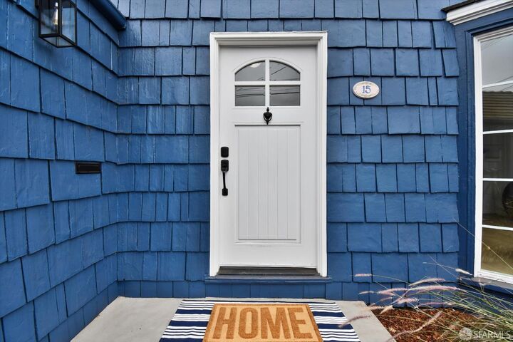 Property Photo:  15 Garden Lane  CA 94015 